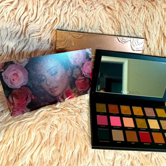 Huda Beauty Palette - Picture 4 of 4